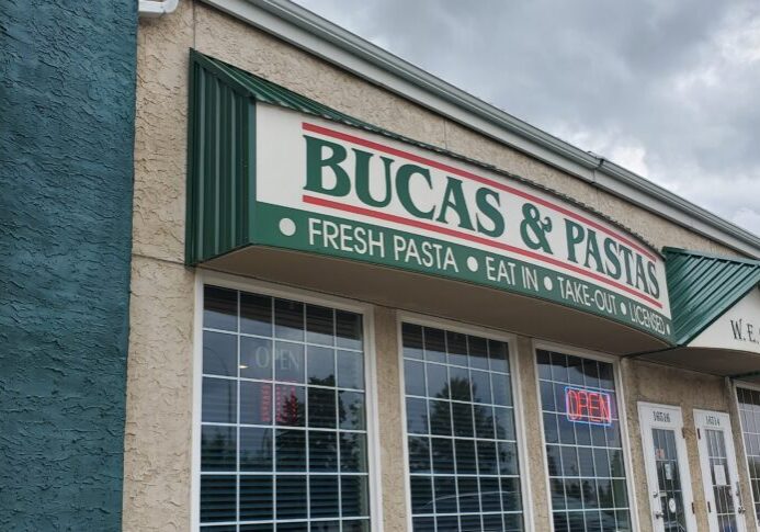 bucas and pastas store front (1) bucas and pastas store front (1)